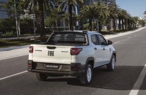 Fiat Strada Endurance Cabine Dupla 2020 года 
